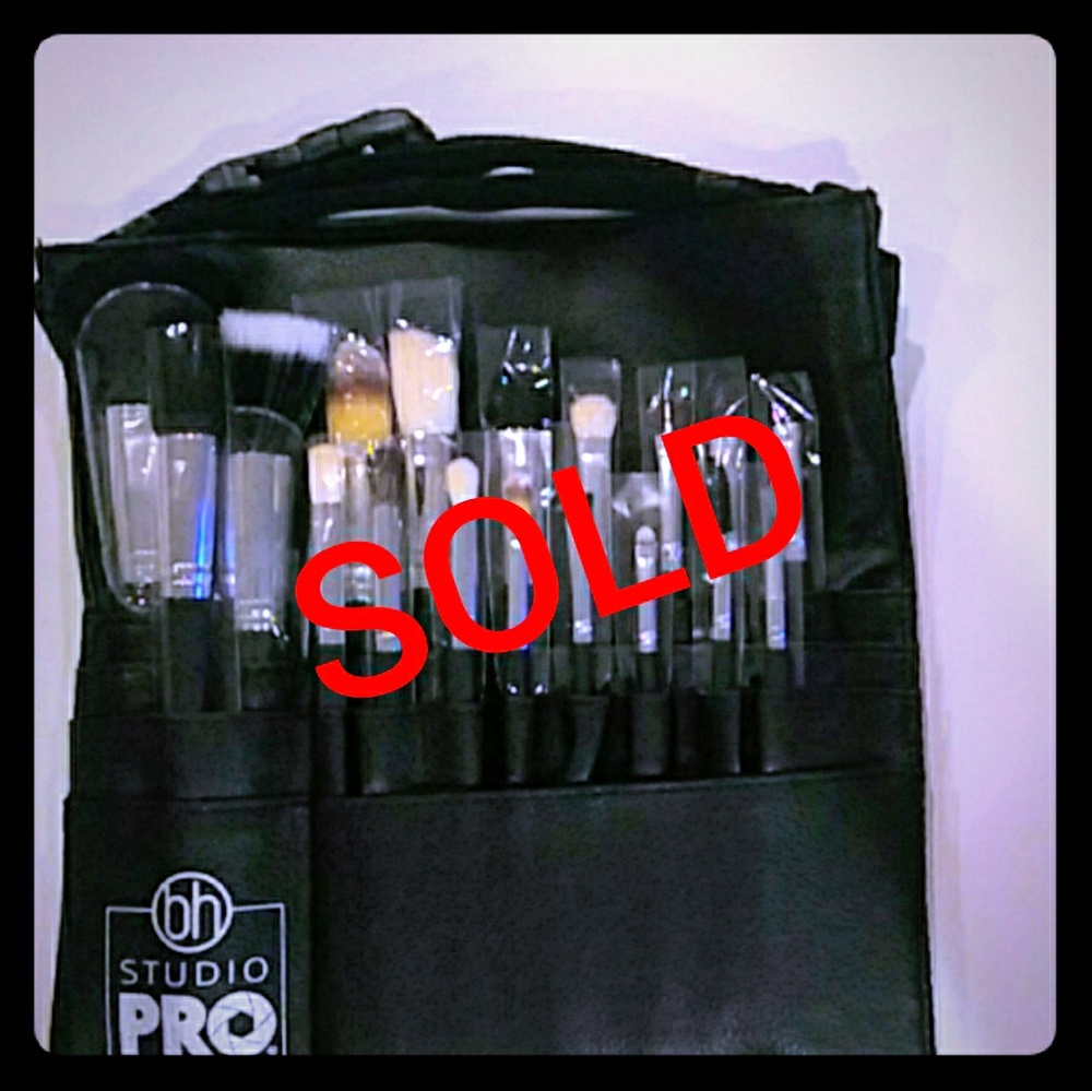 Professional Makeup Brush Set